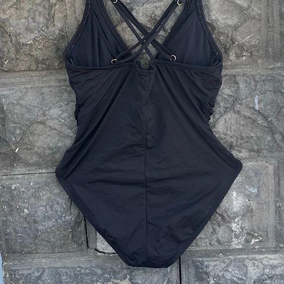 La Blanca Black Bathing Suit - Picture 7 of 7